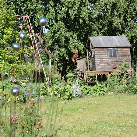 L'Escale Aux Framboises Bed & Breakfast Rouy-le-Petit ภายนอก รูปภาพ