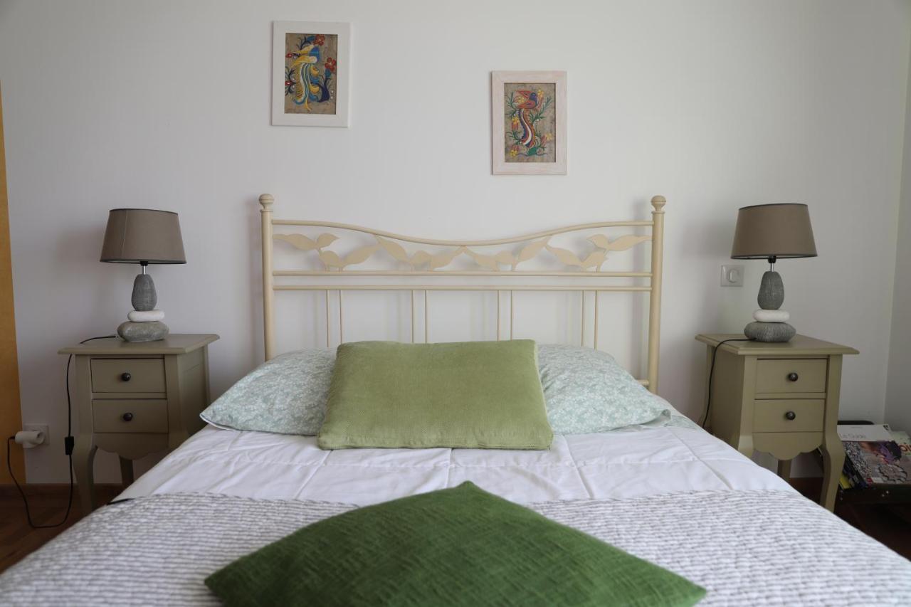 L'Escale Aux Framboises Bed & Breakfast Rouy-le-Petit ภายนอก รูปภาพ